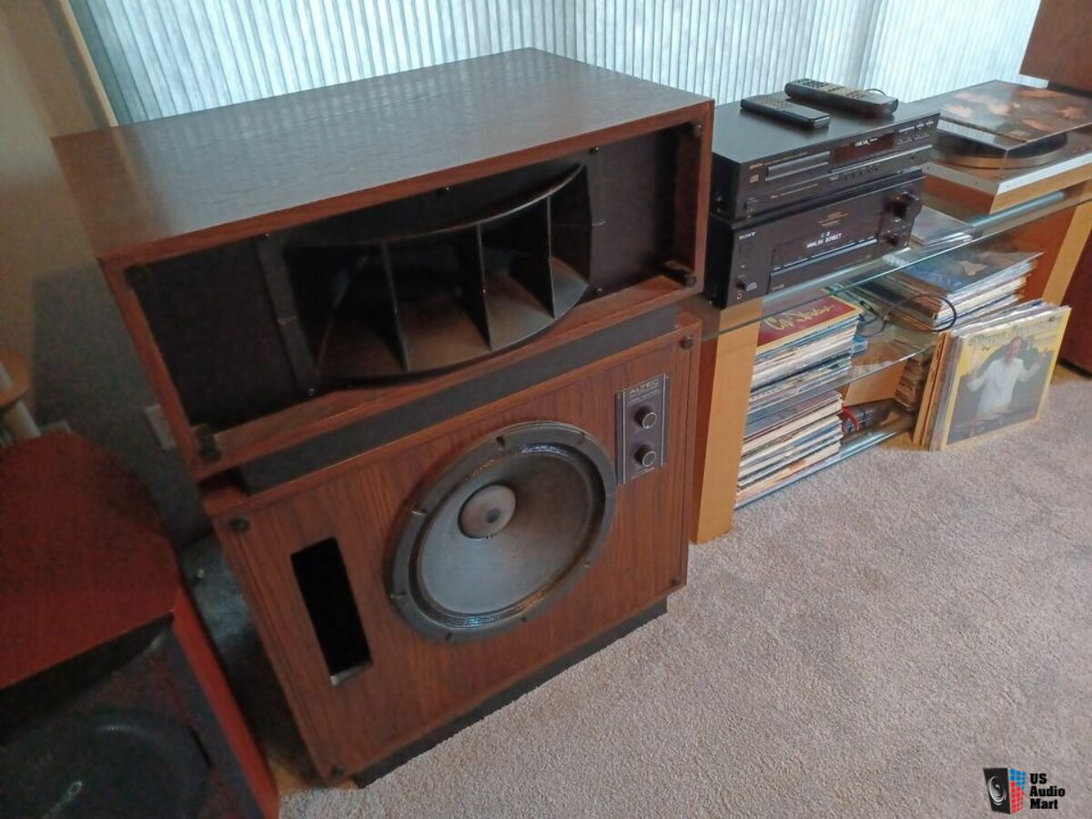 Newsletter 34 – Loudest Grief In Town